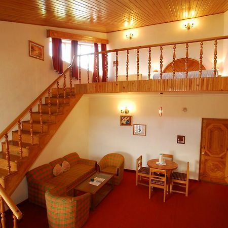 Clifftop Club Auli Joshimath Bagian luar foto