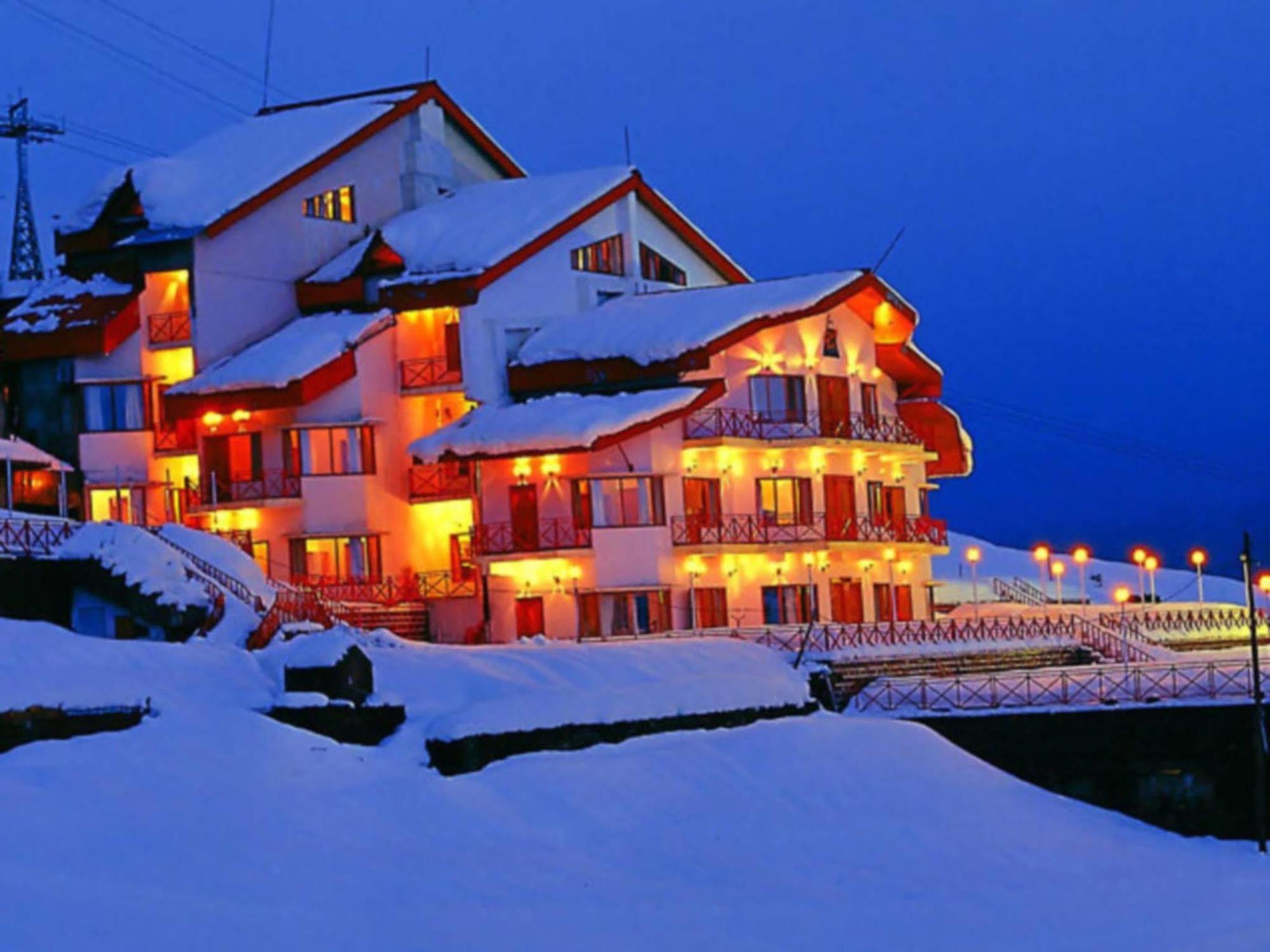 Clifftop Club Auli Joshimath Bagian luar foto